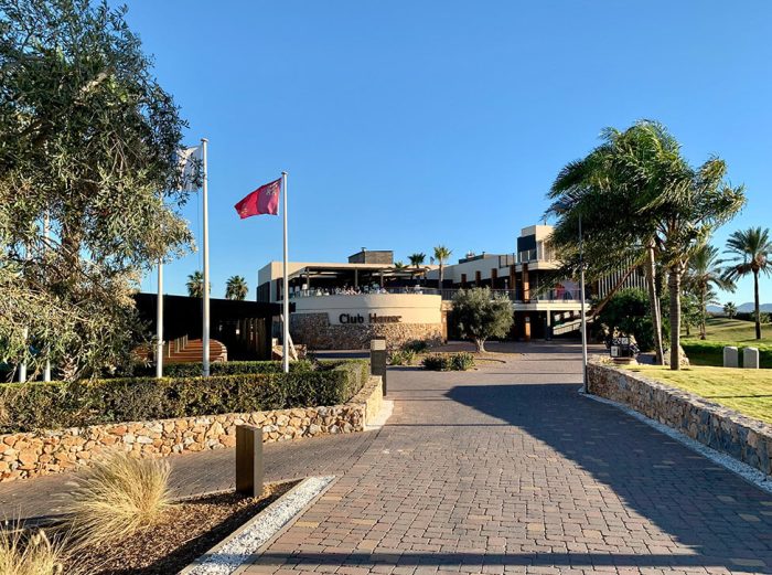 Club-House